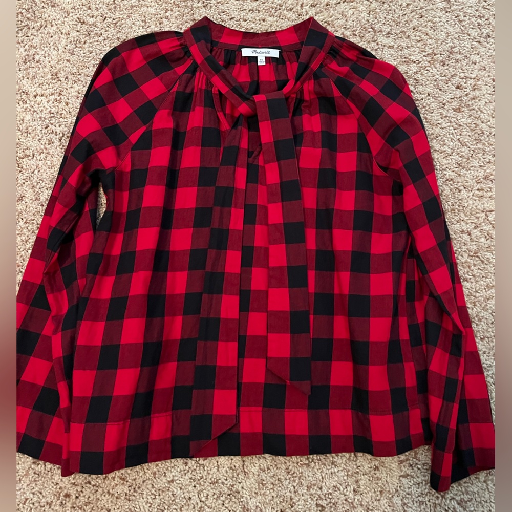 Madewell gingham tie neck top. Size small